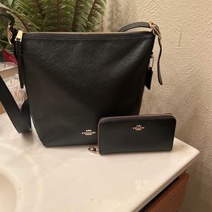 Coach Val Duffle handbag with wallet